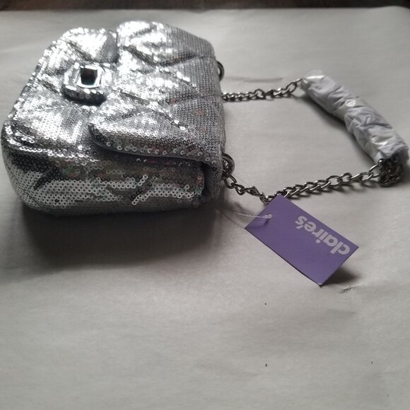 Claire's Silver Sequined Purse / Bag with silver chain strap - Picture 7 of 8